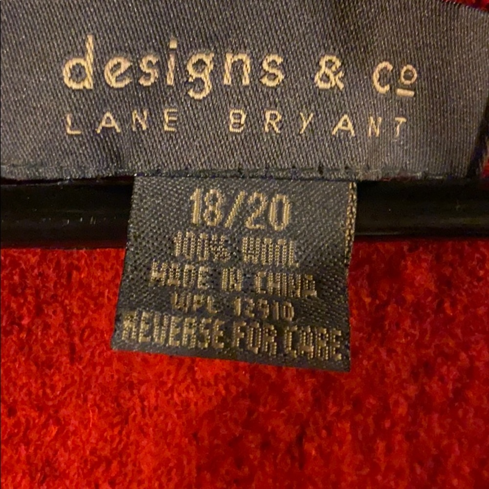 Sweater - Picture 2 of 3